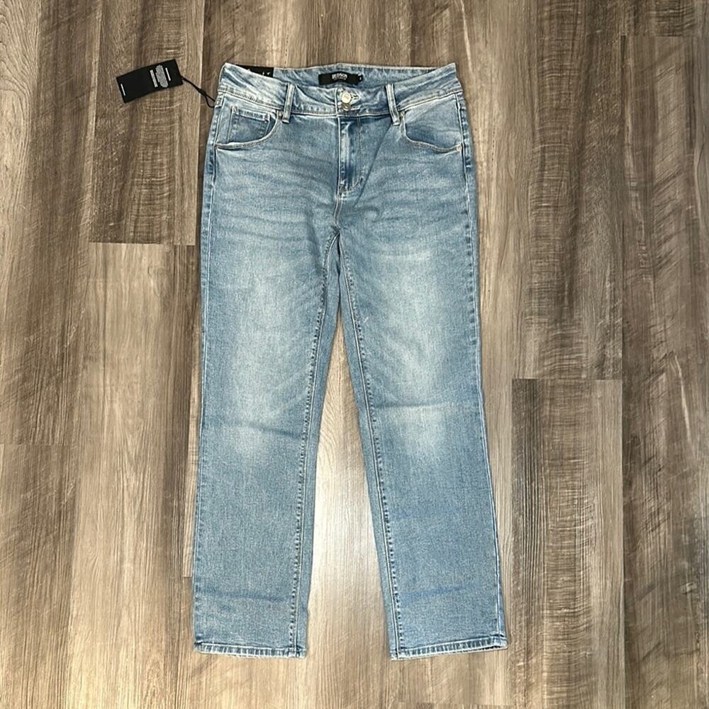 Hudson Mid-Rise Straight Icy Blue Jeans - 8